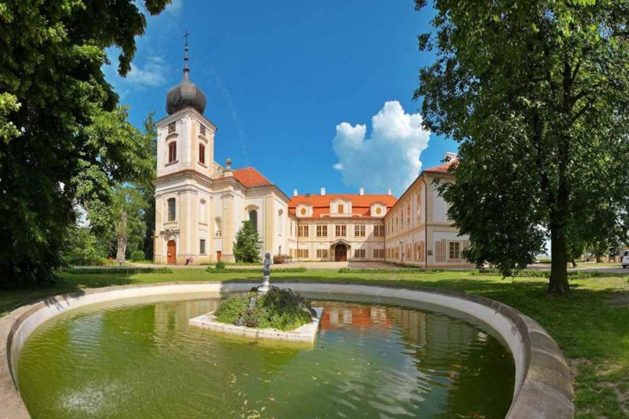 Adela'S Czech Village House Vsejany Eksteriør bilde